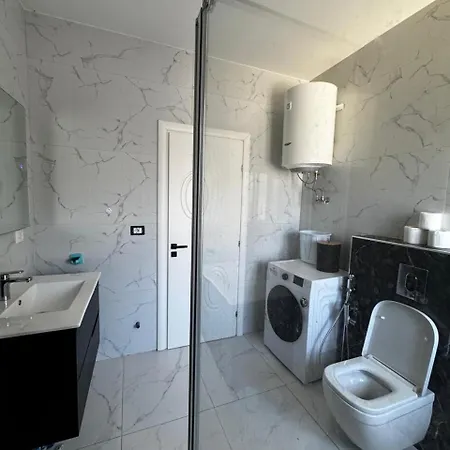 Casa vacanze Family House Kullaj Shkodër