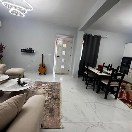 Casa vacanze Family House Kullaj *