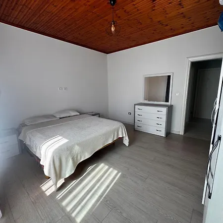 Casa vacanze Family House Kullaj Shkodër