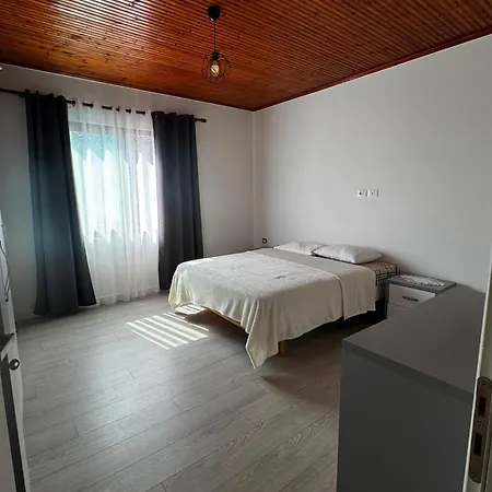 Family House Kullaj Casa vacanze Shkodër